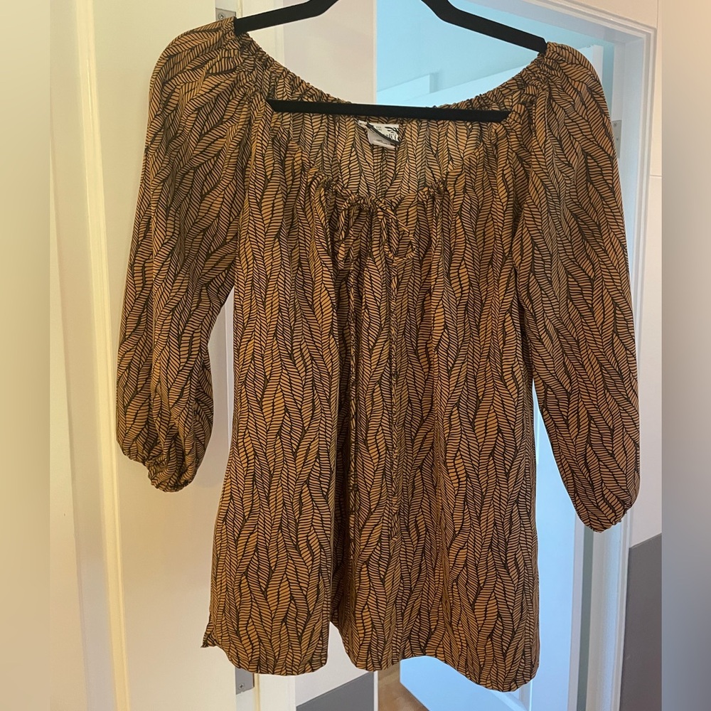 Manuhealii blouse